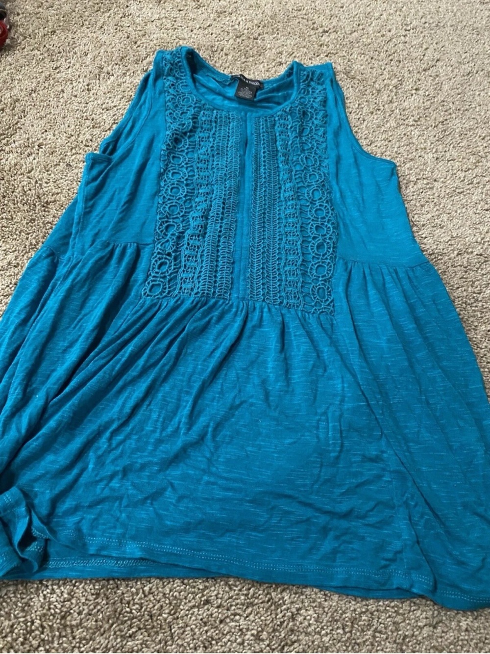 Chelsea & Theodore Size Medium Tanktop